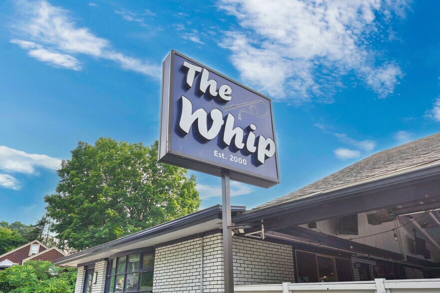 More Photos Of 287 N Elm St, Westfield Restaurant For Sale