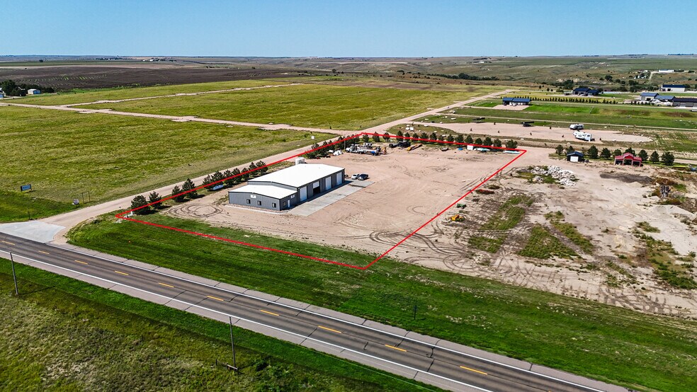 More Photos Of 36154 Enterprise, Trenton Light Manufacturing For Sale