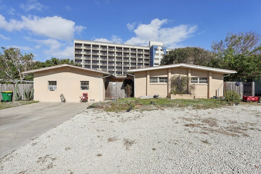 More Photos Of 119 Surf Dr, Cocoa Beach Land For Sale