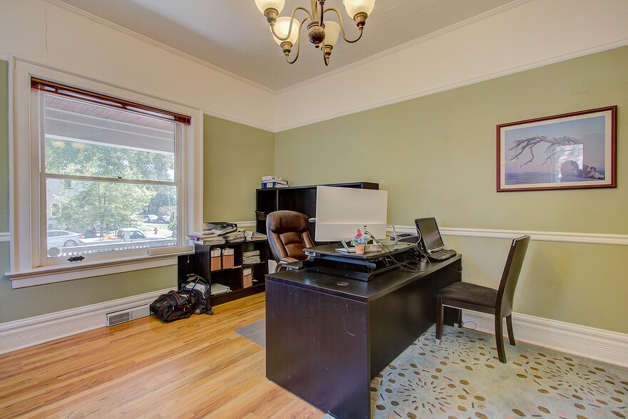 More Photos Of 1601 Vine St, Denver Office For Sale