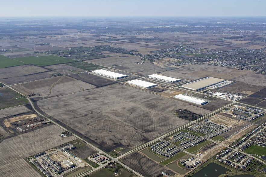 More Photos Of 143rd Street and S Steiner Rd, Plainfield Unknown For Lease