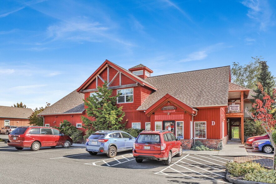 More Photos Of 107 S Main St, Coupeville Office For Sale