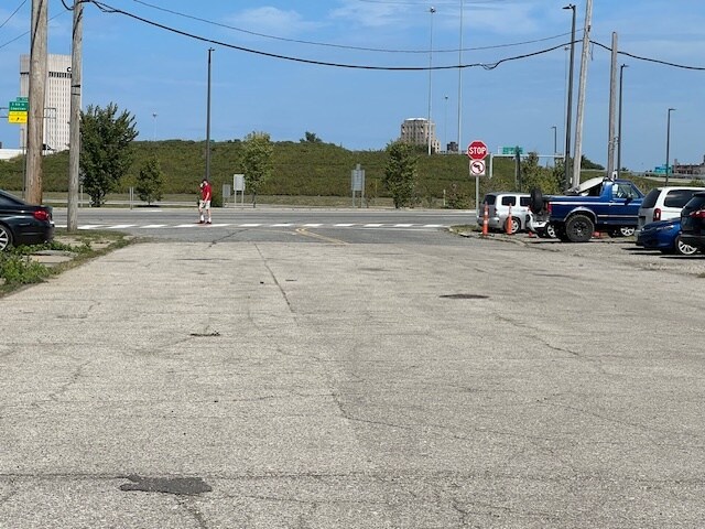 More Photos Of 836 Broadway Ave, Cleveland Manufacturing For Sale