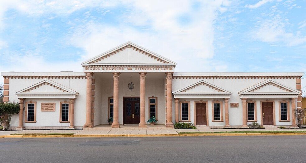 Primary Photo Of 505 Quarry St, Eagle Pass Office For Sale
