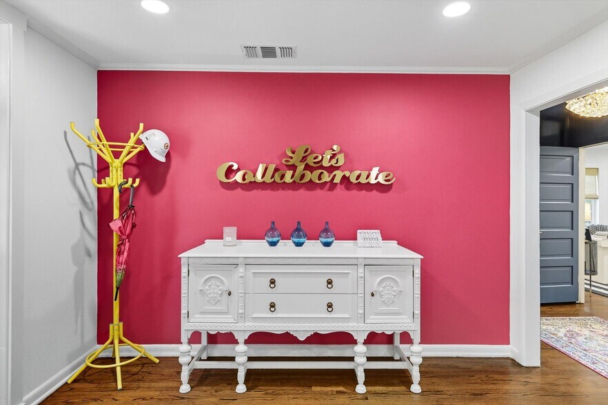 More Photos Of 3613 Washburn Ave, Fort Worth Loft Creative Space For Sale