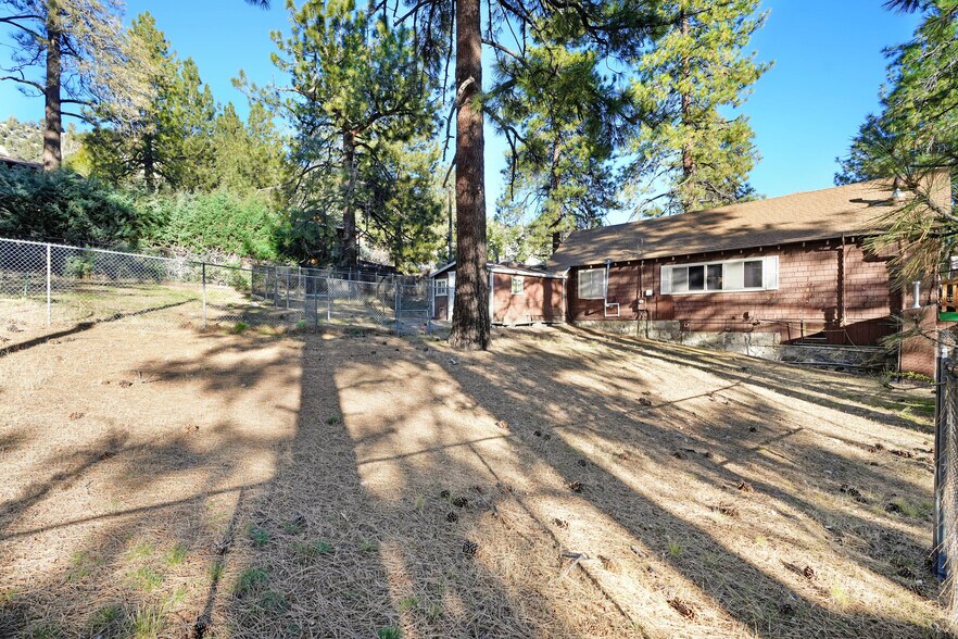 More Photos Of 1054-1098 State Highway 2, Wrightwood Hospitality For Sale