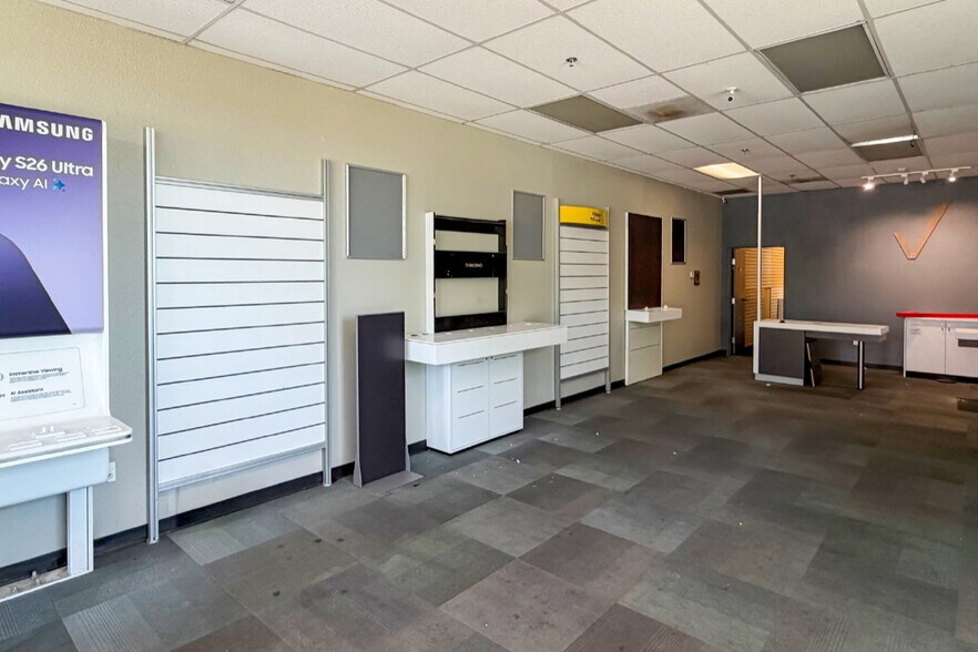 More Photos Of Marion St, Kingsburg Unknown For Lease