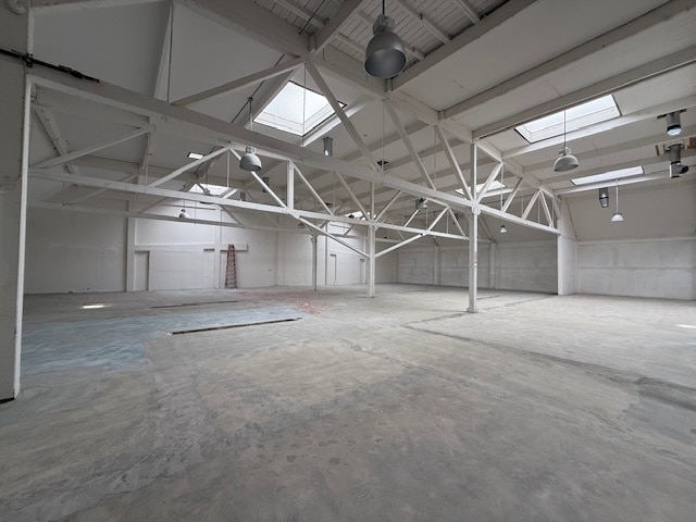 More Photos Of 1970 Carroll Ave, San Francisco Warehouse For Lease