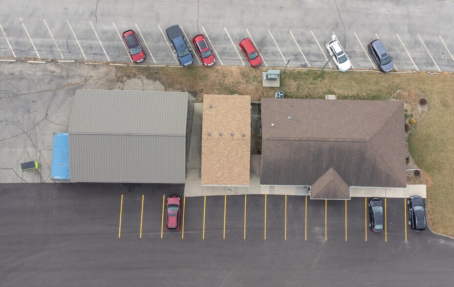 More Photos Of 1800 Broadway Ave N, Rochester Storefront Retail Office For Sale