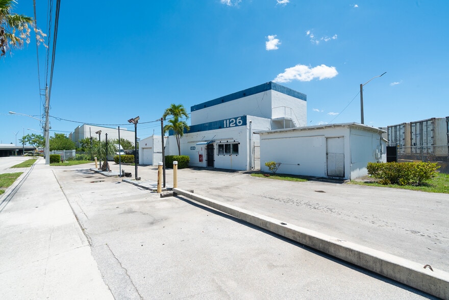 More Photos Of 1126 Dr Martin Luther King Jr Blvd, Pompano Beach Truck Terminal For Sale