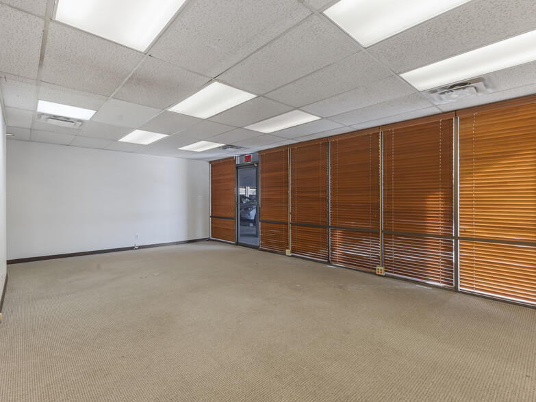 More Photos Of 140 W 2100 S, Salt Lake City Office For Sale