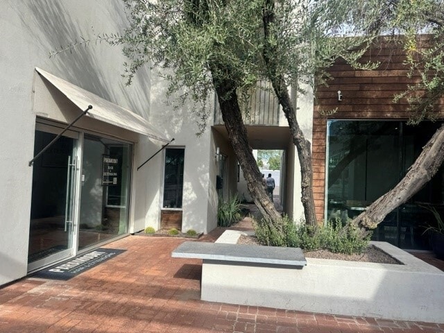 More Photos Of 7007 E 5th Ave, Scottsdale Freestanding For Lease