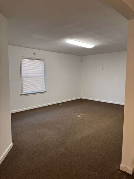 More Photos Of 39 Fort Evans Rd NE, Leesburg Office For Lease