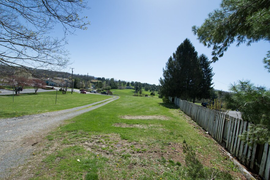 More Photos Of 2775 Jefferson St, Lewisburg Land For Sale