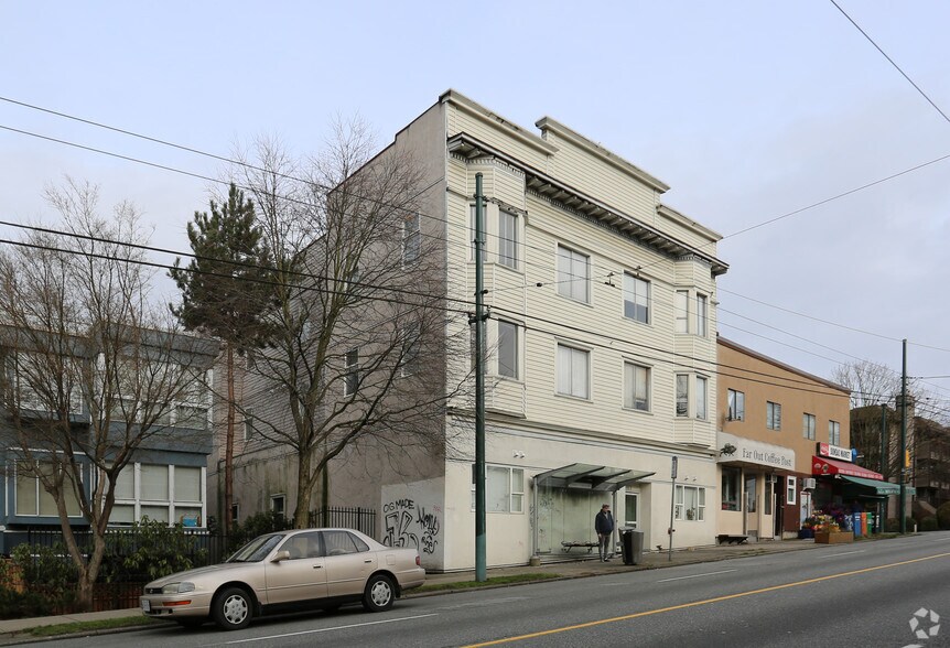 More Photos Of 2163-2167 Dundas St, Vancouver Apartments For Sale