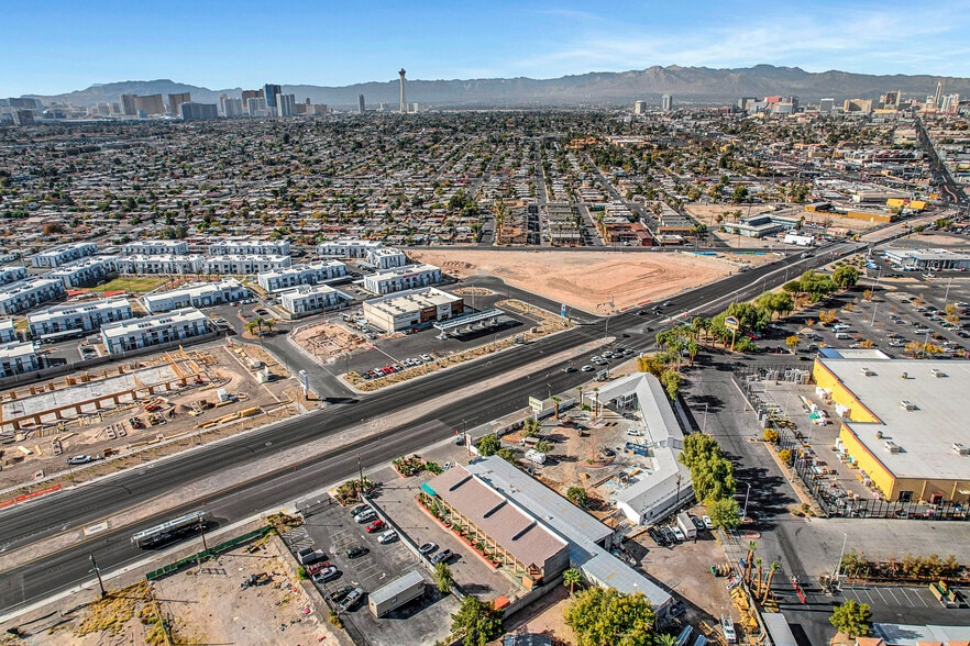 More Photos Of 2855 Fremont St, Las Vegas Hotel For Sale