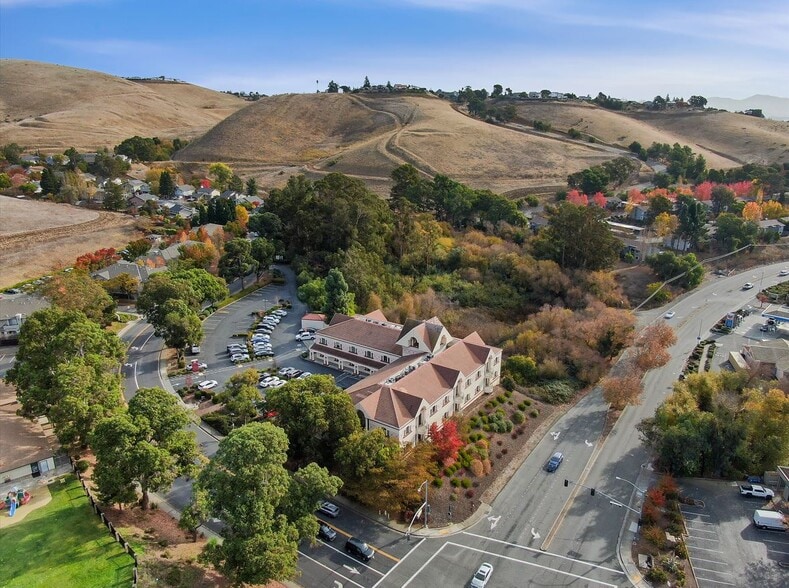 More Photos Of 1100 Rose Dr, Benicia Medical For Lease