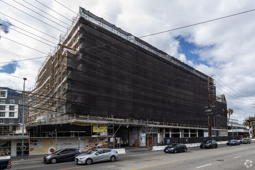 More Photos Of 12121 W Olympic Blvd, Los Angeles Apartments For Lease