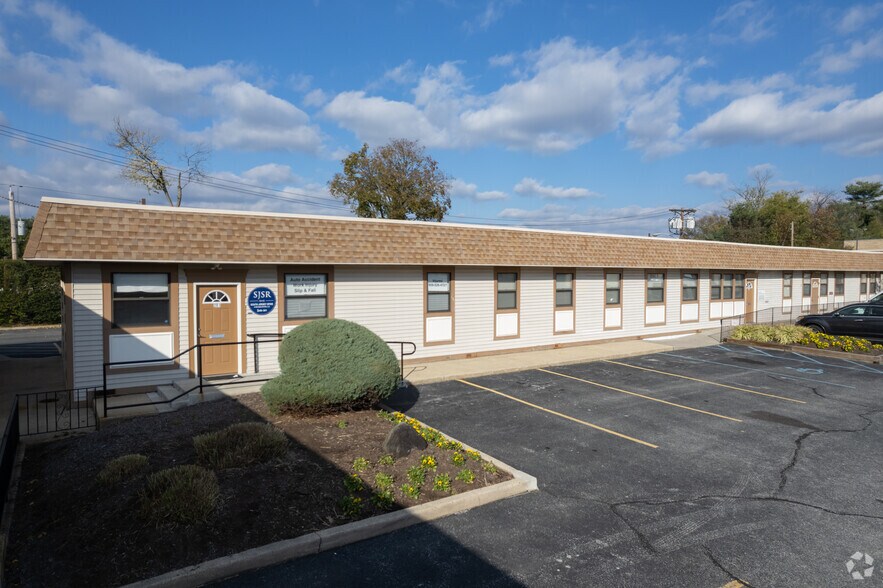 More Photos Of 215 Sunset Rd, Willingboro Medical For Lease