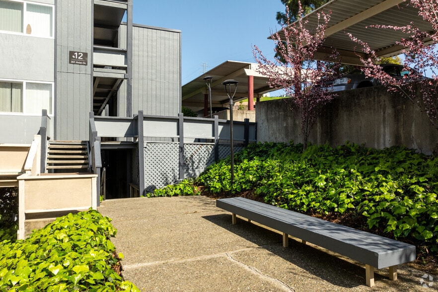 More Photos Of 201 Avian Dr, Vallejo Apartments For Sale