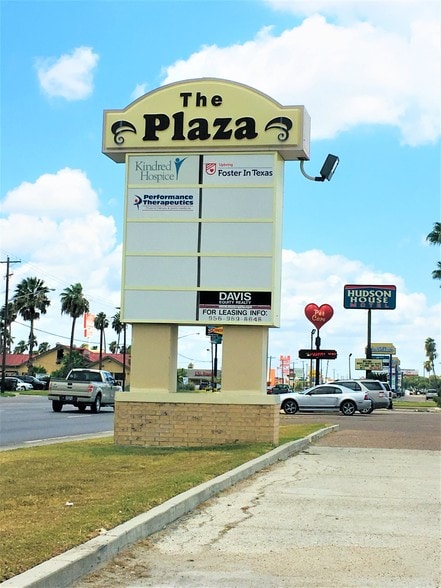 More Photos Of 216-410 N Ed Carey Dr, Harlingen Freestanding For Lease