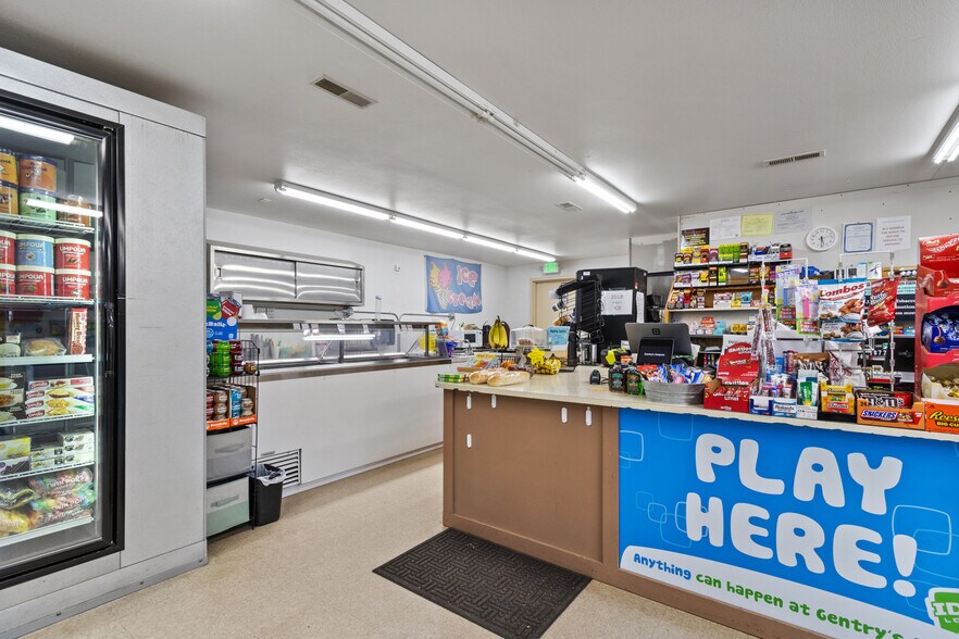 More Photos Of 200 Main st, Idaho City Specialty For Sale