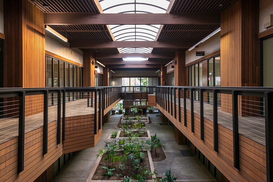 More Photos Of 1010 Hurley Way, Sacramento Loft Creative Space For Lease