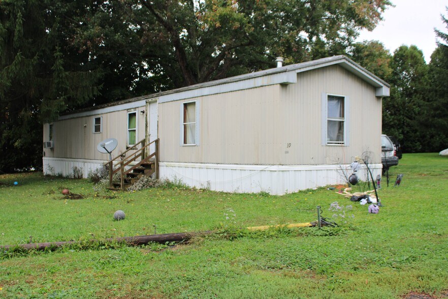 More Photos Of 3109 Chautauqua Road, Sinclairville Manufactured Housing Mobile Home Park For Sale