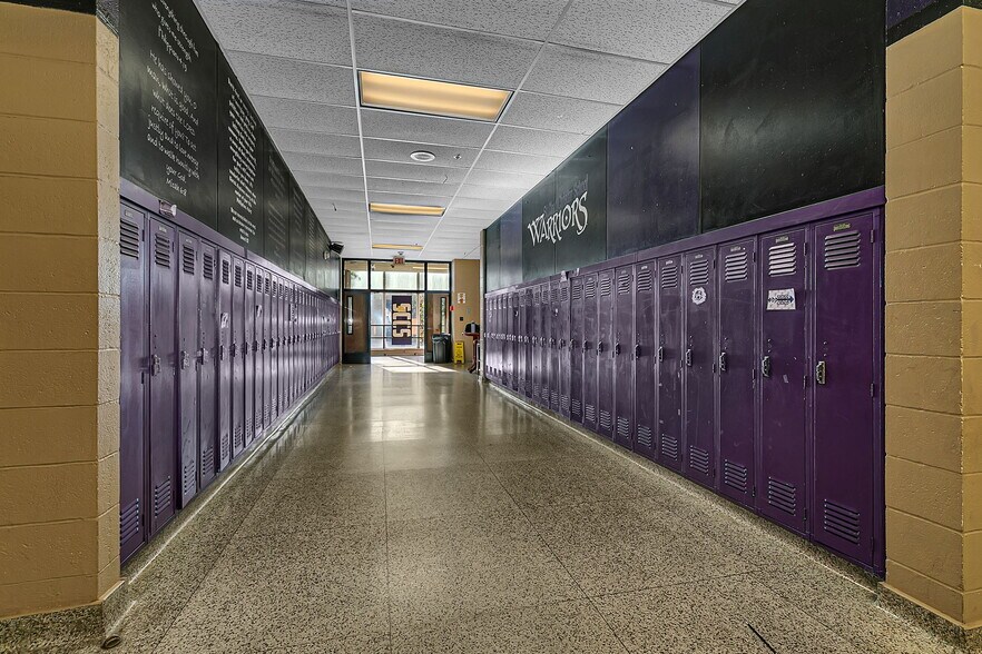 More Photos Of 430 3rd Ave NE, Saint Cloud Specialty For Sale