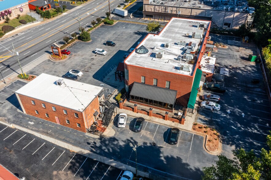More Photos Of 5145 Buford Hwy NE, Doraville Freestanding For Lease