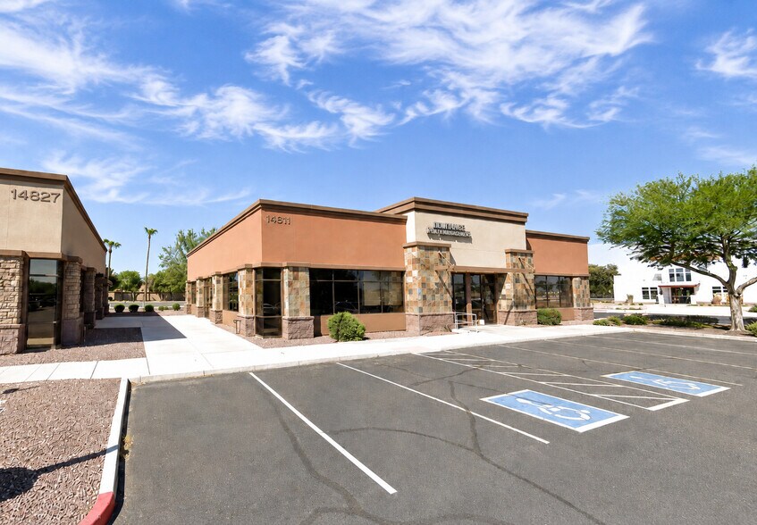 More Photos Of 2701 N 16th St, Phoenix Medical For Sale