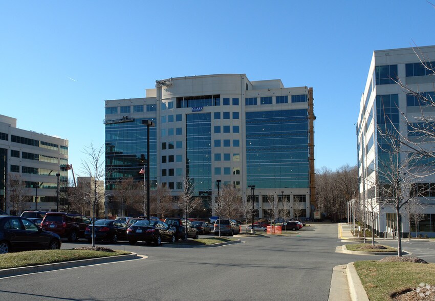 More Photos Of 530 Gaither Rd, Rockville Office For Lease