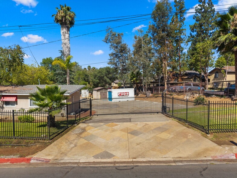 More Photos Of 2005 S Escondido Blvd, Escondido Office For Sale