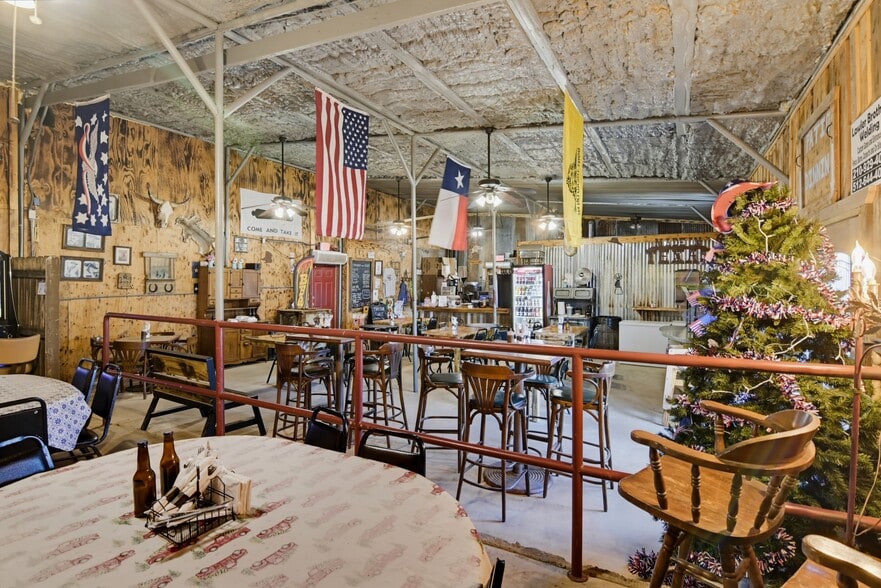 More Photos Of 6348 FM 1117, Seguin Storefront Retail Office For Sale