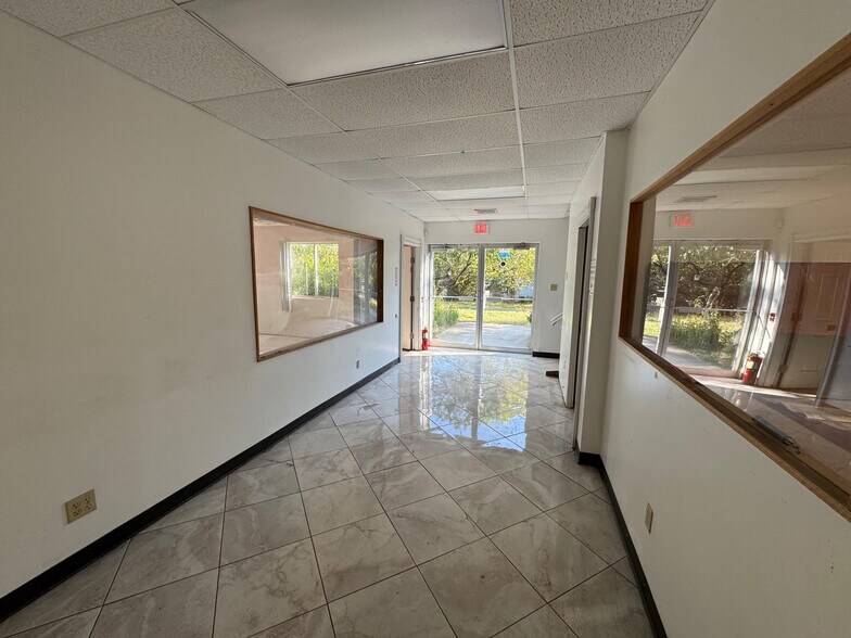 More Photos Of 2430 NY-32, New Windsor Warehouse For Lease