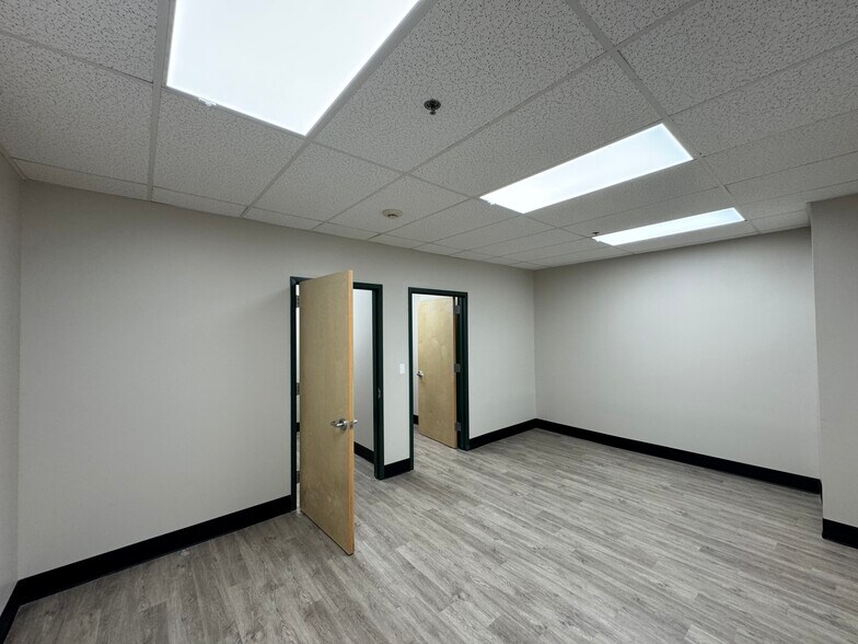 More Photos Of 255 Route 80, Killingworth Office For Lease