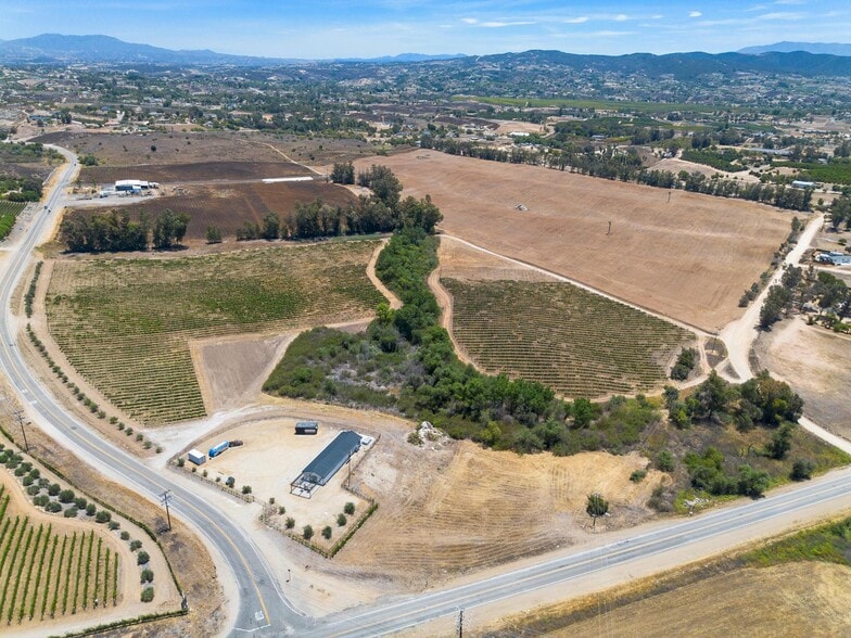 More Photos Of 36051 E Benton Rd, Temecula Winery Vineyard For Sale