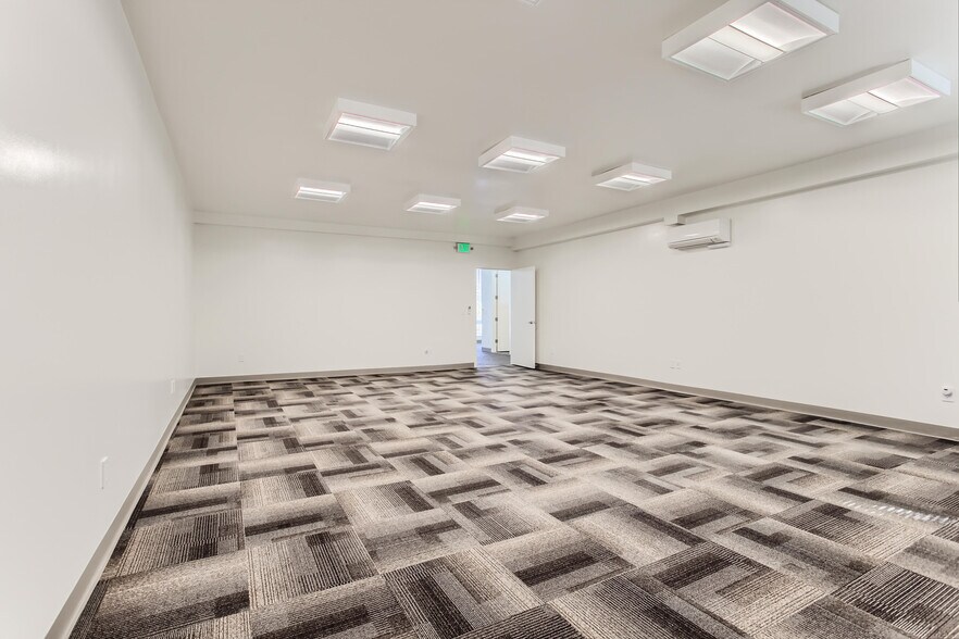 More Photos Of 124 Berkeley Ave, Molalla Medical For Sale