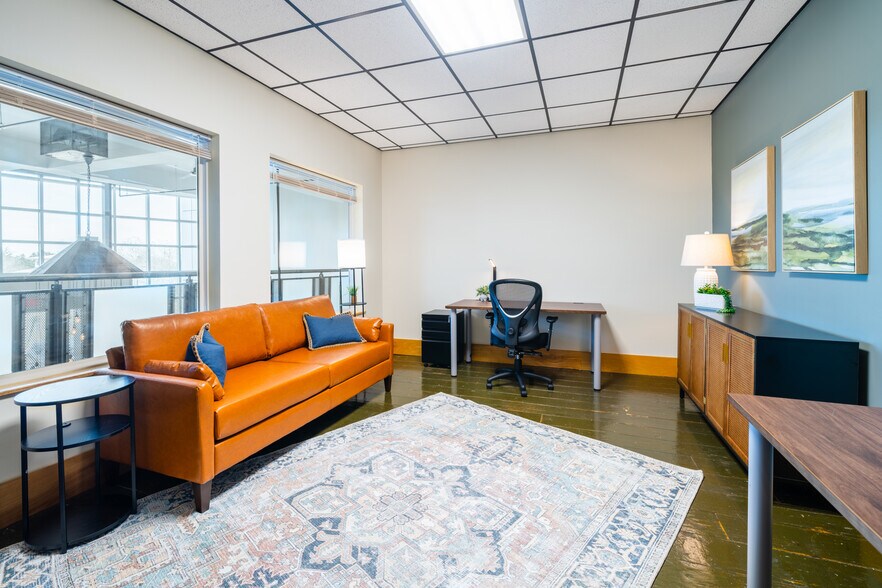 More Photos Of 6401 W Eldorado Pky, McKinney Coworking Space