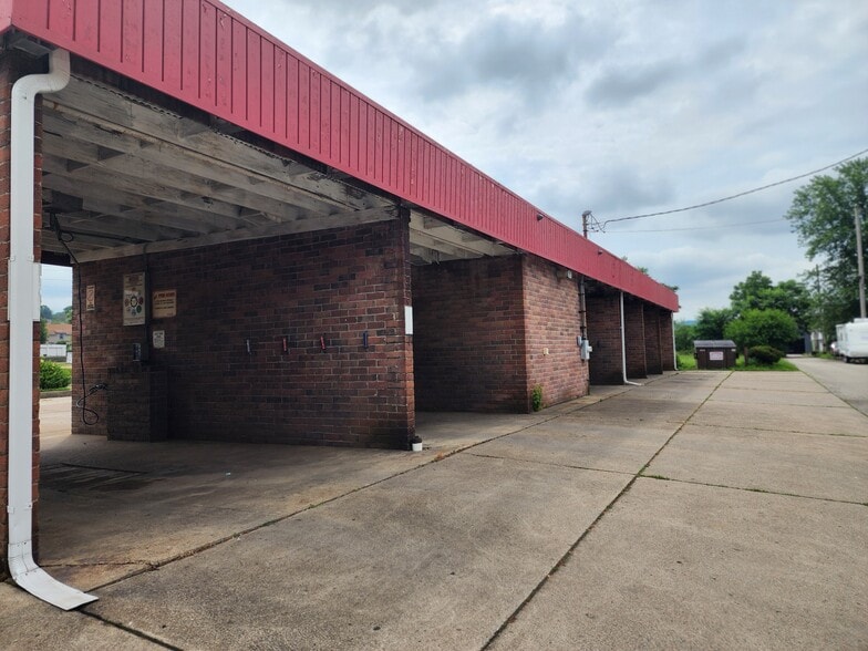 More Photos Of 600 14th St, Arnold Carwash For Sale