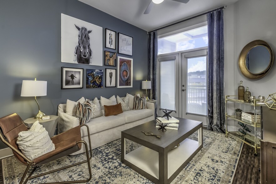 More Photos Of 7420 N Rea Park Ln, Charlotte Apartments For Lease