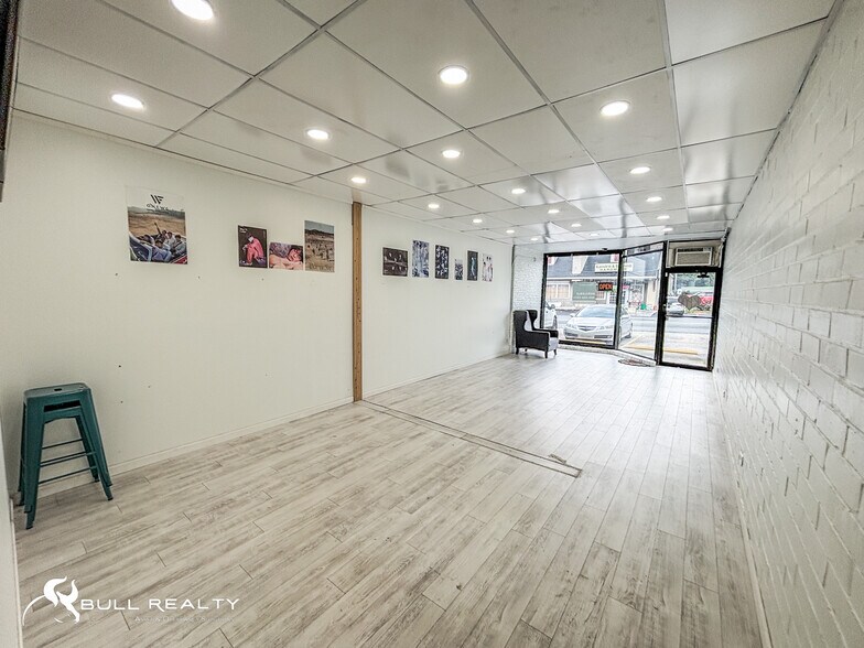 More Photos Of 2308-2314 Ingleside Ave, Macon-Bibb Storefront For Lease