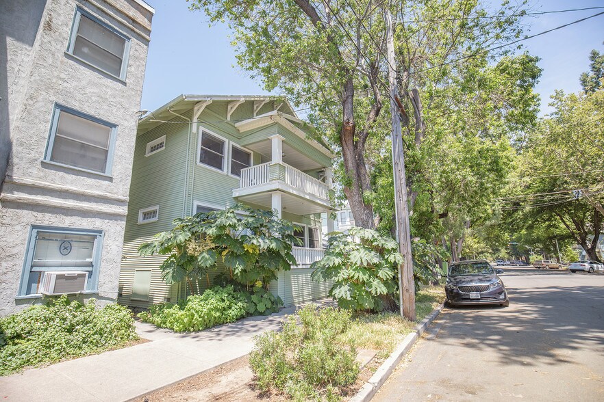 More Photos Of 620 14th St, Sacramento Apartments For Sale