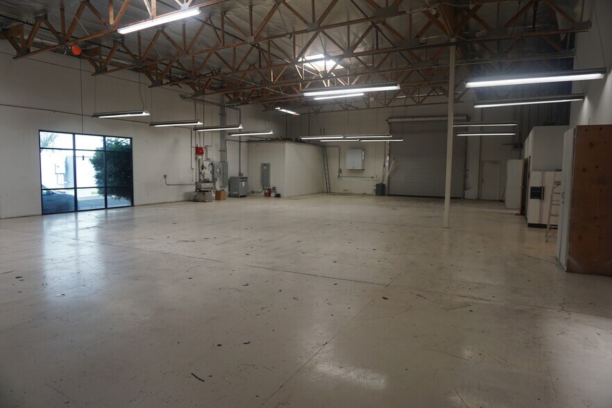 More Photos Of 838 Calle Plano, Camarillo Warehouse For Sale