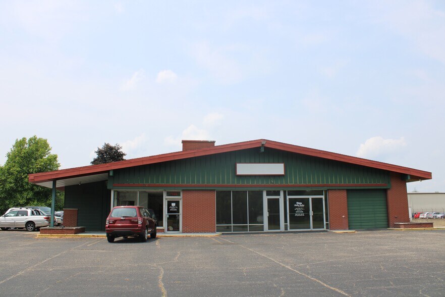 Primary Photo Of 7940 Sprinkle Rd, Portage Freestanding For Sale