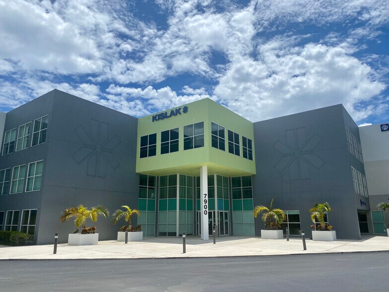 Primary Photo Of 7900 NW 154th St, Miami Lakes Office For Lease