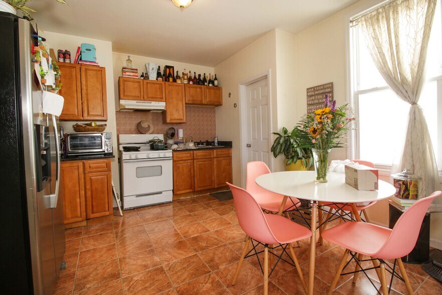 More Photos Of 201 Hackensack Plank Rd, Weehawken Restaurant For Sale