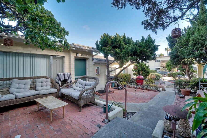 More Photos Of 428-438 Rosemont St, La Jolla Apartments For Sale