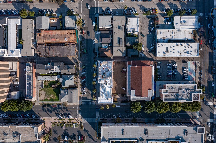 More Photos Of 456 Elm Ave, Long Beach Restaurant For Lease