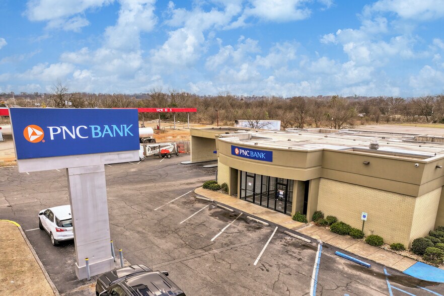 More Photos Of 1151 Bankhead Hwy W, Birmingham Bank For Sale